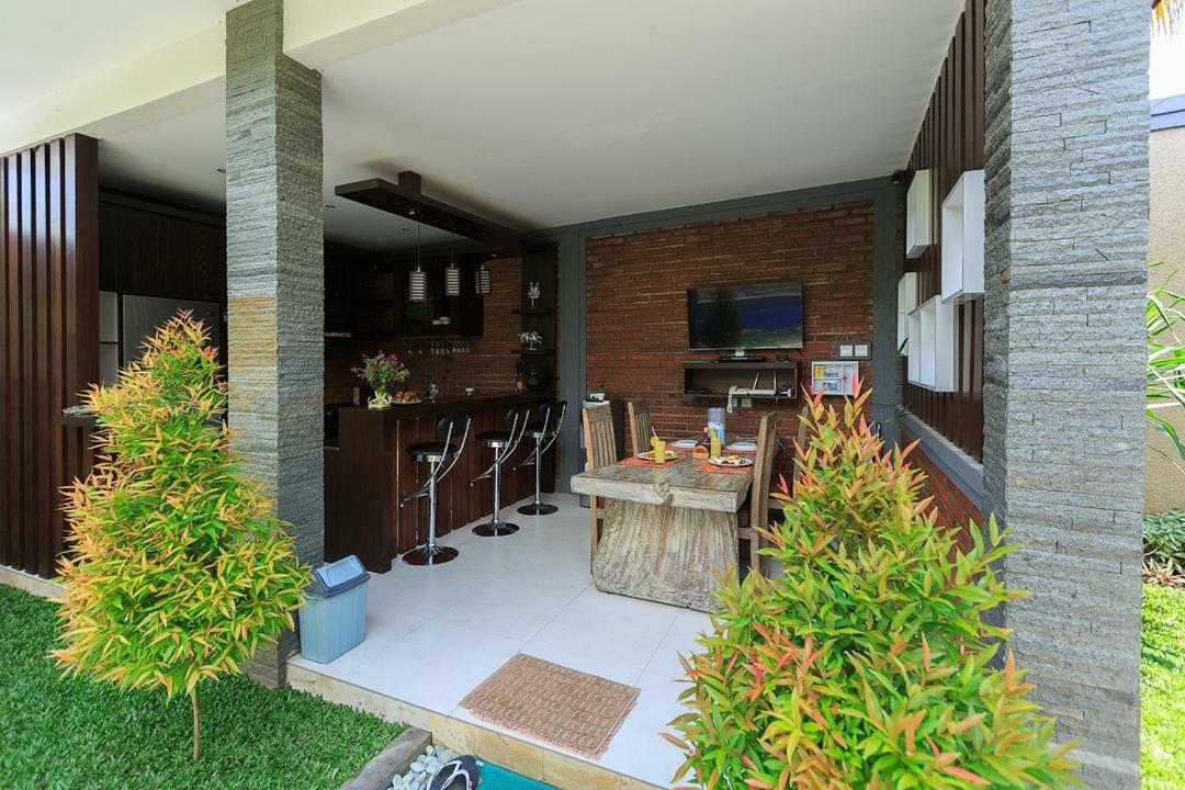 Villa Twin Lovina 외부 사진