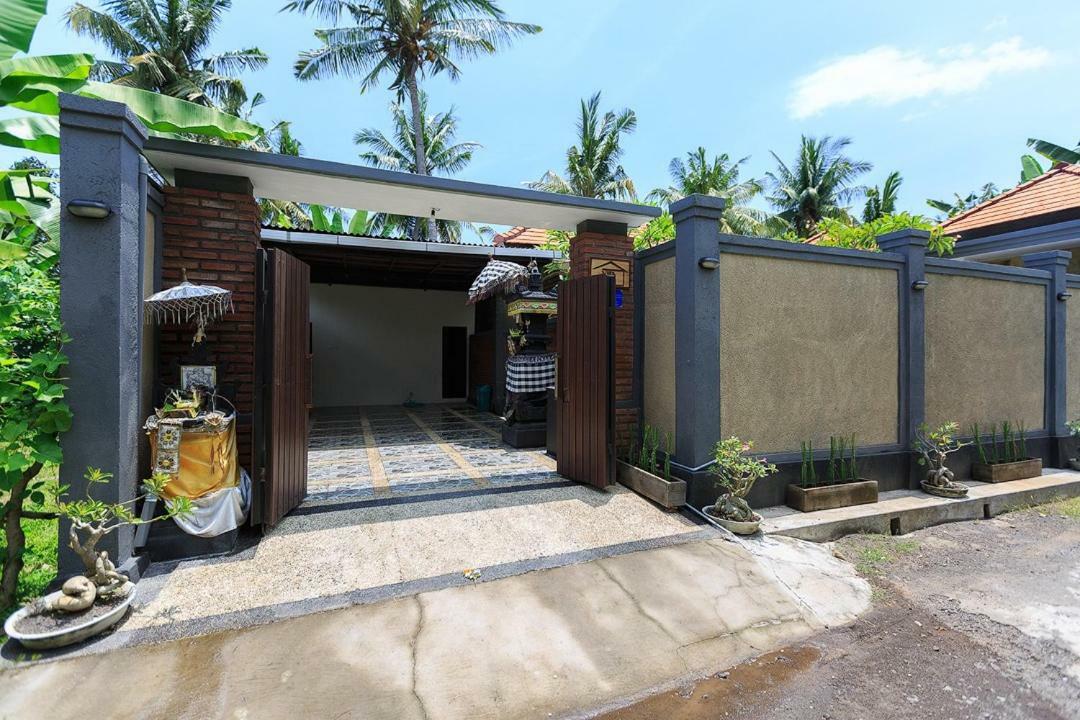 Villa Twin Lovina 외부 사진