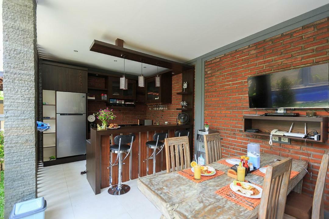 Villa Twin Lovina 외부 사진